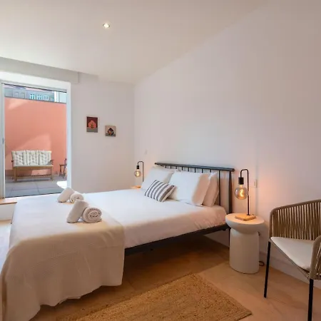 Garca Real Flats Porto